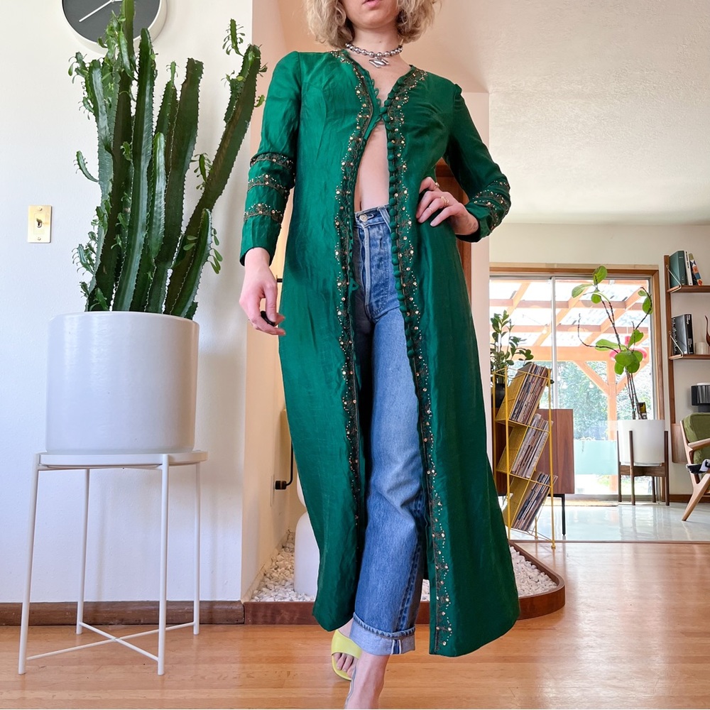 Vintage Beaded Dressing Gown - Picture 5 of 7